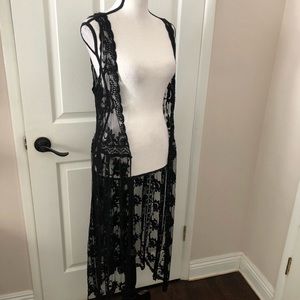 Woven Heart Black Lace Sleeveless Kimono Sz S